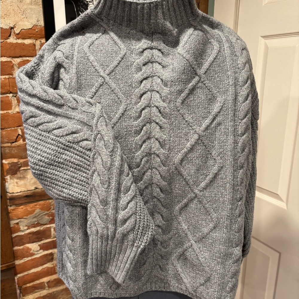 Old Navy Heather Gray Cable Knit Turtleneck Sweater